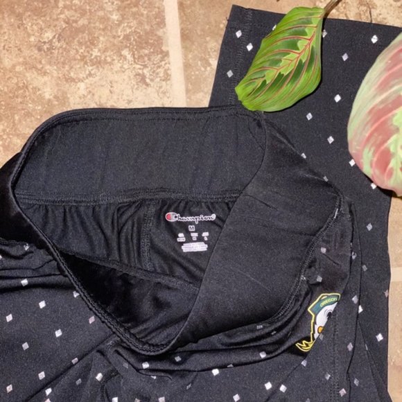 Oregon Ducks Champion Capri Athletic Pants - Picture 4 of 8